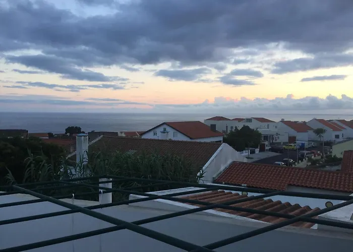 Vivenda Garcia לינה וארוחת בוקר *